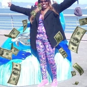 Meet your Posher, Joann